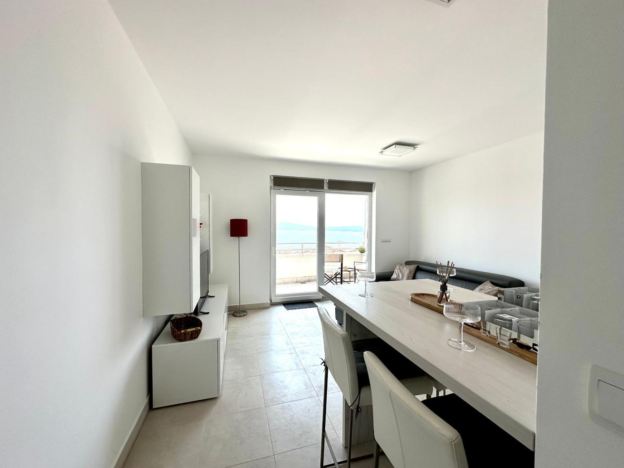 The View Apartment With Pool - Crikvenica Exteriér fotografie